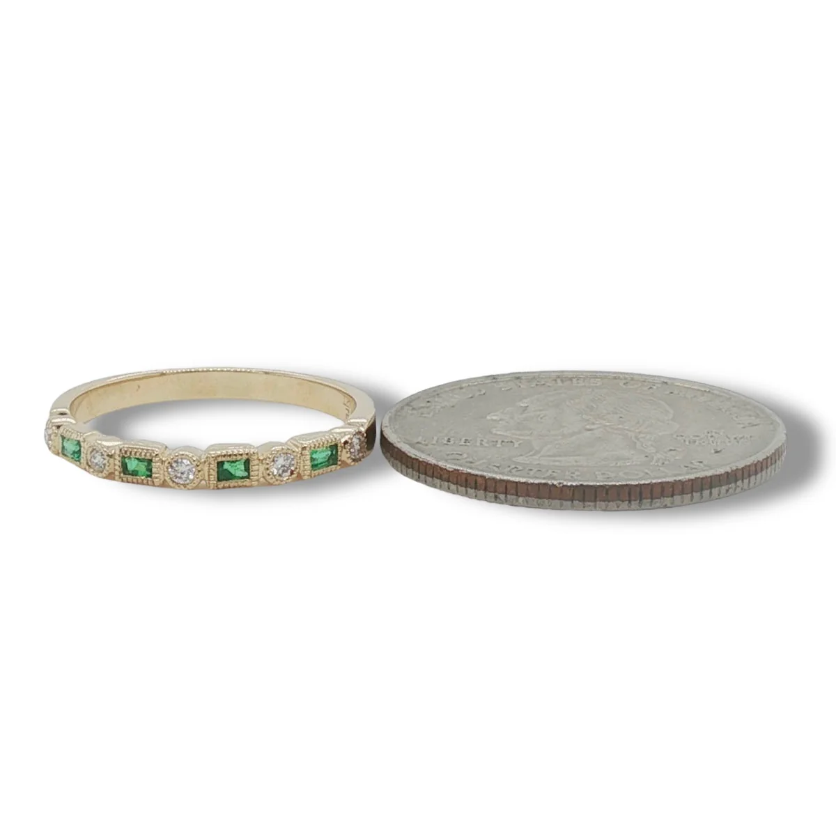 14K Y Gold 0.12ctw Emerald 0.08ctw G/SI1 Milgrain Diamond Band - Image 4