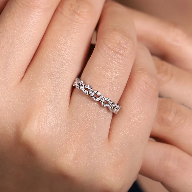 14K W Gold 0.27ctw Ladies Open Twisted Diamond Band - Image 5