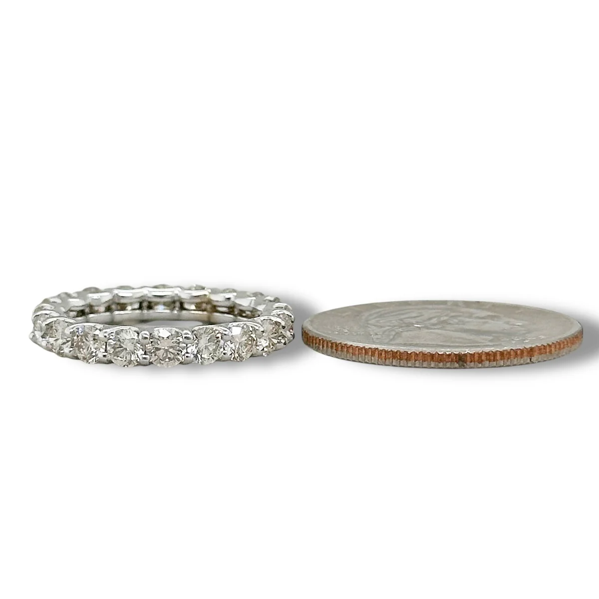 18K W Gold 2.60ctw J/SI1 Diamond Eternity Band - Image 4